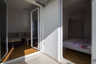 Апартаменты Apartment Anja Свети-Стефан Апартаменты с 2 спальнями-48